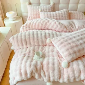 Tuscan Faux Fur Warm Fluffy Bedding Set for Winter Skin